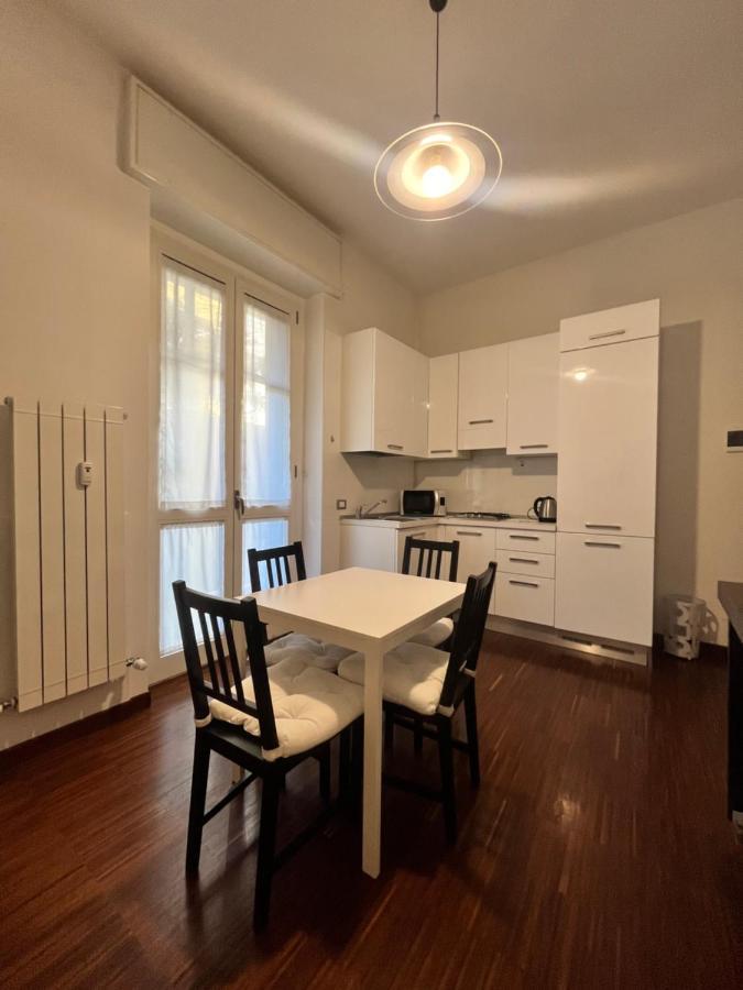 Bocconi Apartment Milan Bagian luar foto