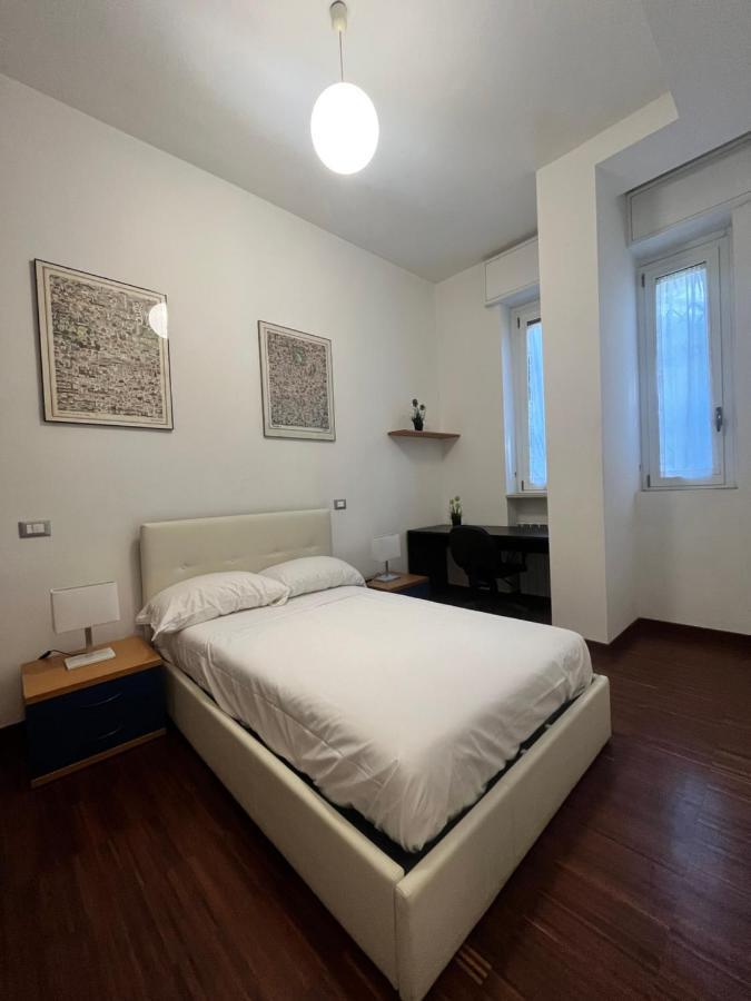Bocconi Apartment Milan Bagian luar foto